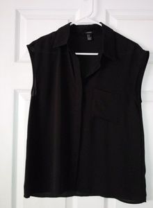 Black collared sleeveless top